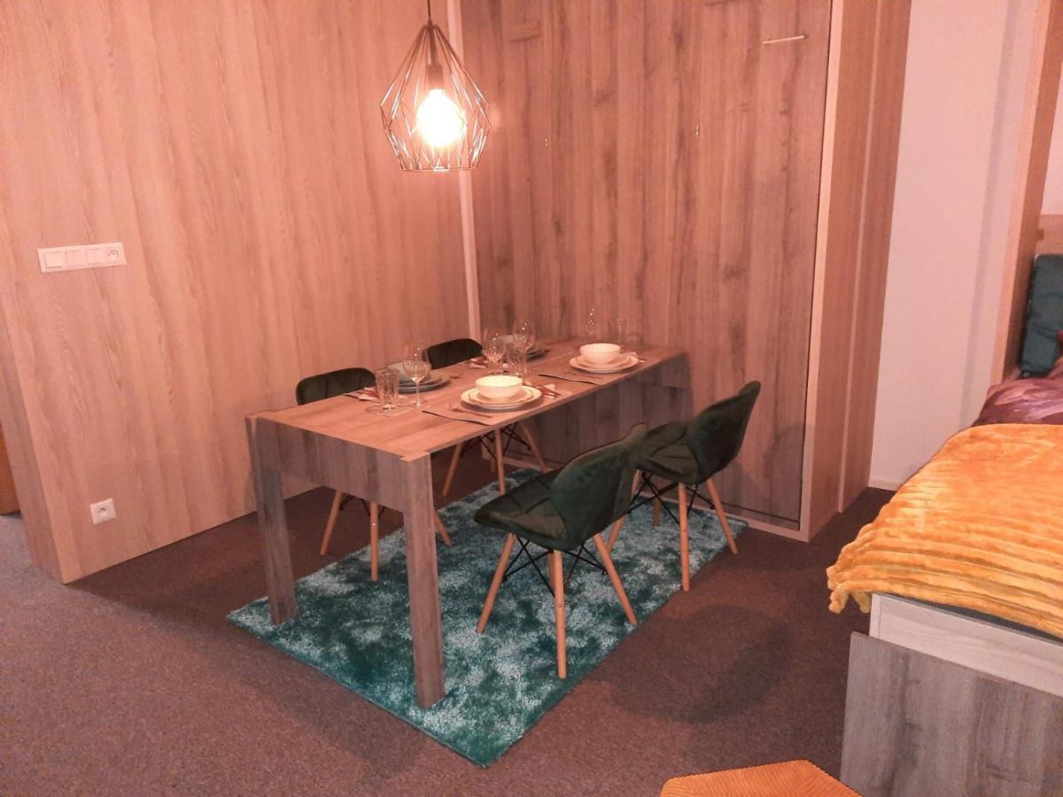 Apartman Artemis Bešeňová Kültér fotó